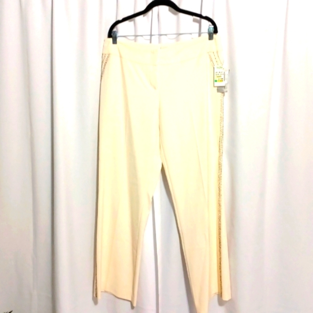 City DKNY Women's Plaza Pant W/ Side Embellish NWT  Cream Size 12